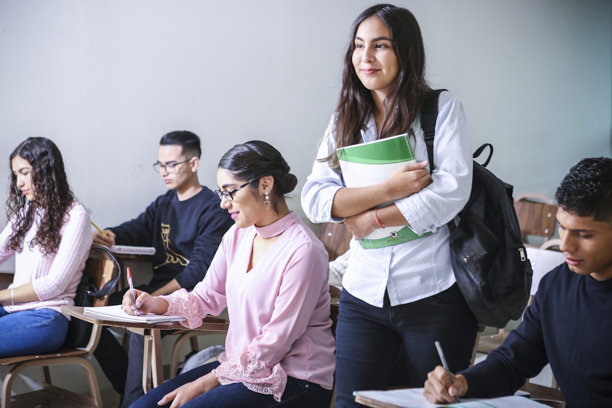 Estudiantes del distrito en actividad académica